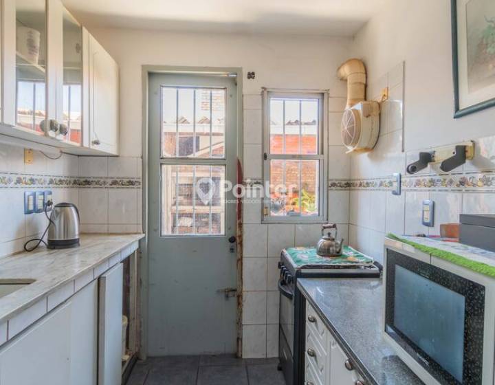 VENTA CASA 2 DORMITORIOS Y GARAJE EN  VILLA ESPA&Ntilde;OLA