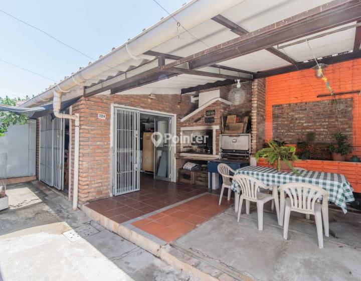 VENTA CASA 2 DORMITORIOS Y GARAJE EN  VILLA ESPA&Ntilde;OLA