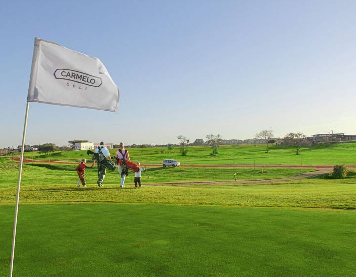 CARMELO GOLF - Venta de Lotes en barrio privado con golf, playa y amenities premium