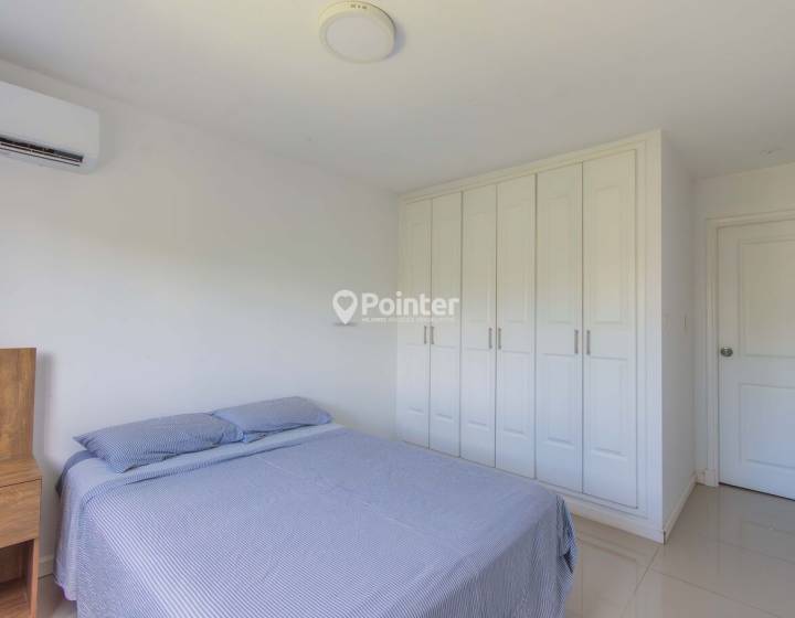 Venta Aparatemento 2 dormitorios, a 50 mt del mar, piscina y parrillero