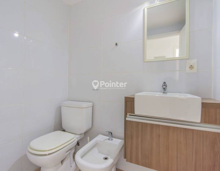 Venta Aparatemento 2 dormitorios, a 50 mt del mar, piscina y parrillero