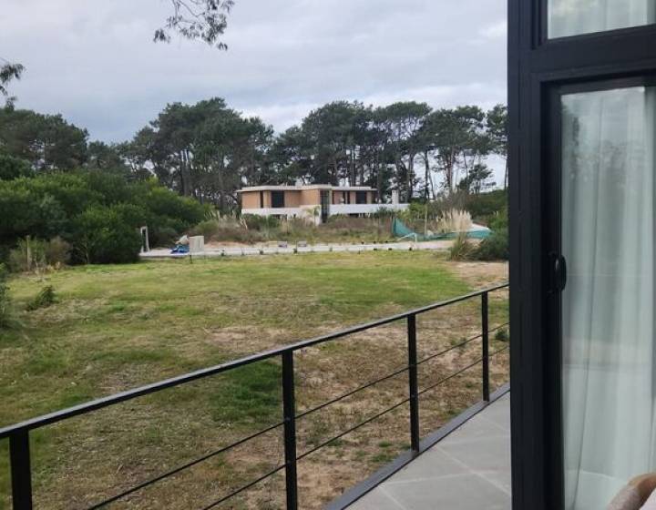 ALQUILER DE DUPLEX EN LA BARRA MALDONADO