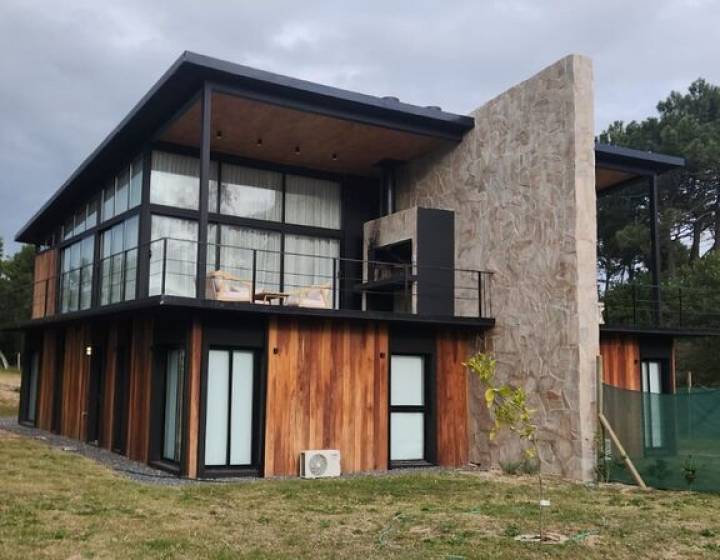 ALQUILER DE DUPLEX EN LA BARRA MALDONADO