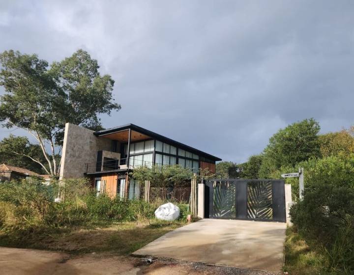 ALQUILER DE DUPLEX EN LA BARRA MALDONADO