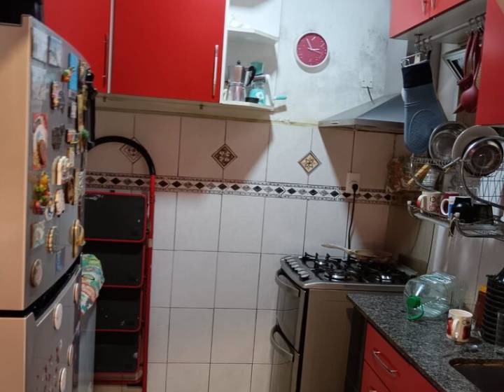OPORTUNIDAD ! APARTAMENTO 2 DORMITORIOS PR&Oacute;XIMO A TRES OMB&Uacute;ES