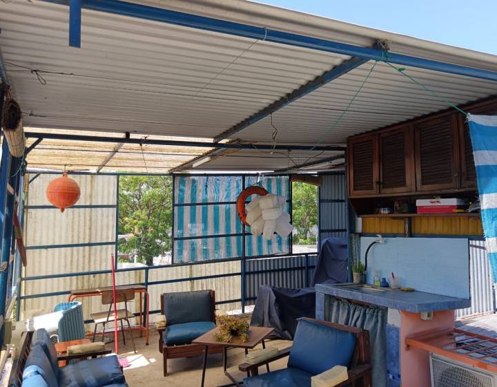 OPORTUNIDAD ! APARTAMENTO 2 DORMITORIOS PR&Oacute;XIMO A TRES OMB&Uacute;ES