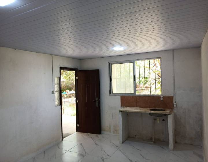 OPORTUNIDAD ! VENTA DE CASA EN PLAYA PENINO SAN JOSE CON TERRENO DE 500 M2