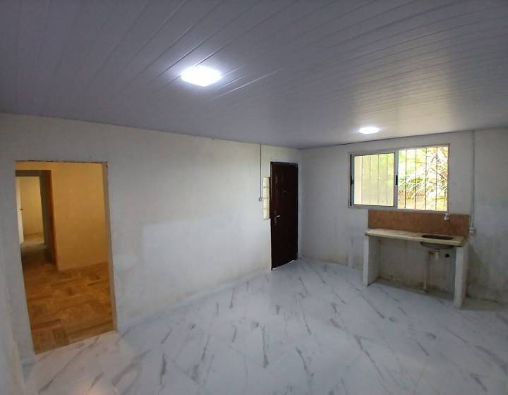 OPORTUNIDAD ! VENTA DE CASA EN PLAYA PENINO SAN JOSE CON TERRENO DE 500 M2