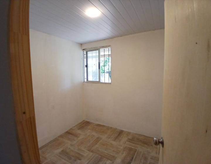OPORTUNIDAD ! VENTA DE CASA EN PLAYA PENINO SAN JOSE CON TERRENO DE 500 M2