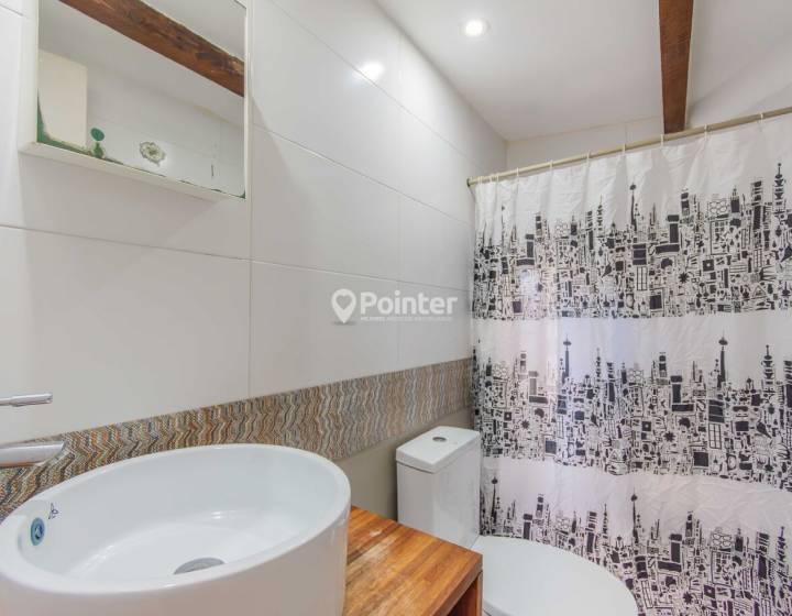 VENTA TRIPLEX  CON TERRAZA CON PARRILLERO CERRADOEN BARRIO PALERMO