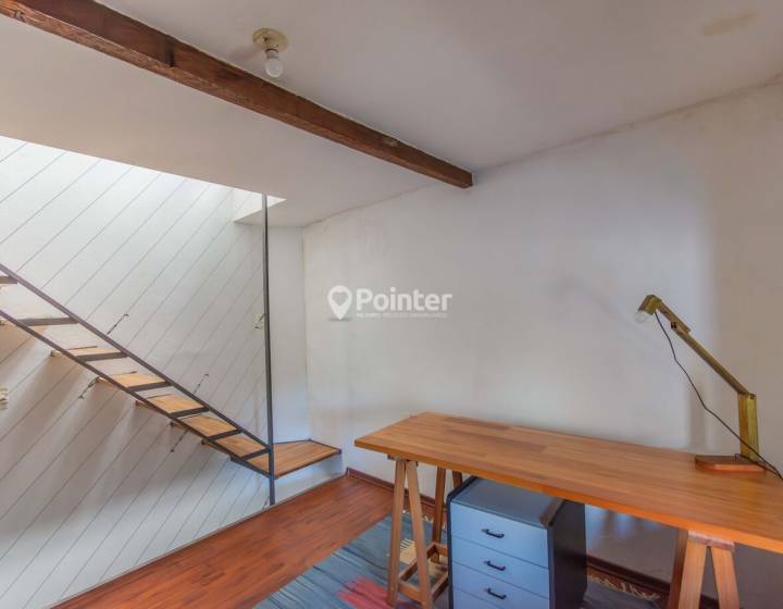 VENTA TRIPLEX  CON TERRAZA CON PARRILLERO CERRADOEN BARRIO PALERMO