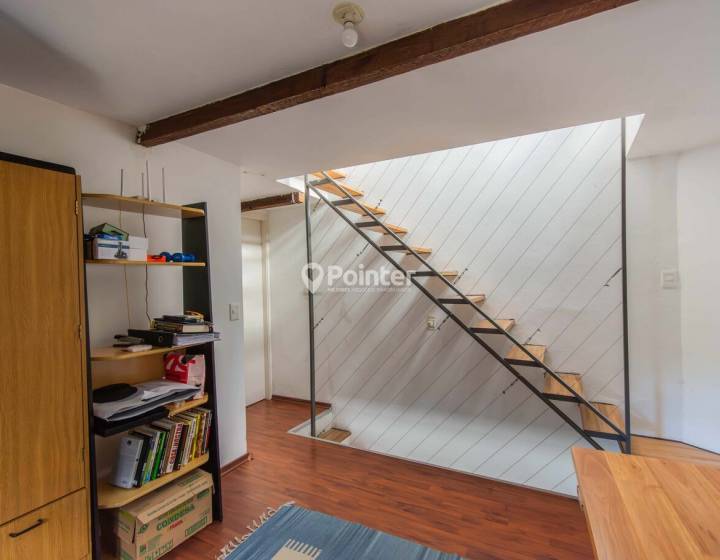 VENTA TRIPLEX  CON TERRAZA CON PARRILLERO CERRADOEN BARRIO PALERMO
