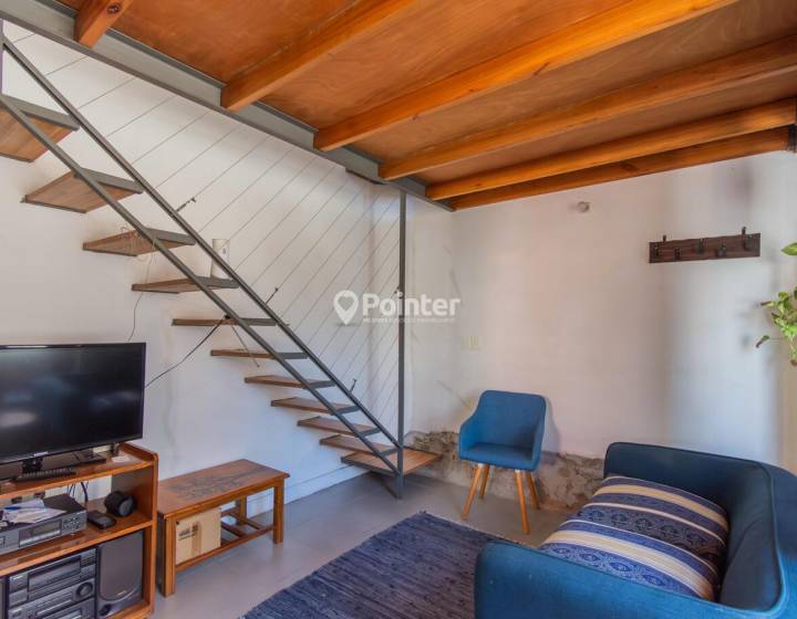 VENTA TRIPLEX  CON TERRAZA CON PARRILLERO CERRADOEN BARRIO PALERMO