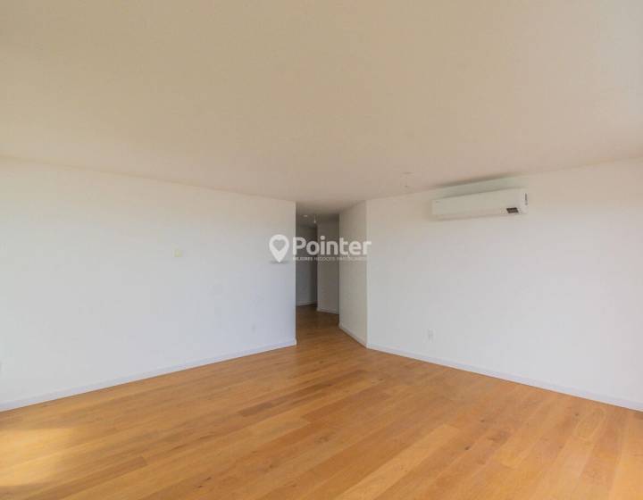 Apartamento 3 dormitorios y garaje Rambla de Malv&iacute;n
