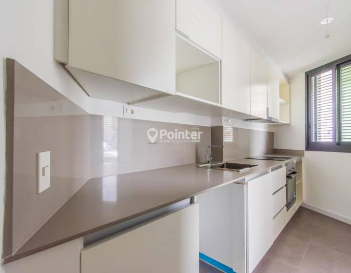 Apartamento 3 dormitorios y garaje Rambla de Malv&iacute;n