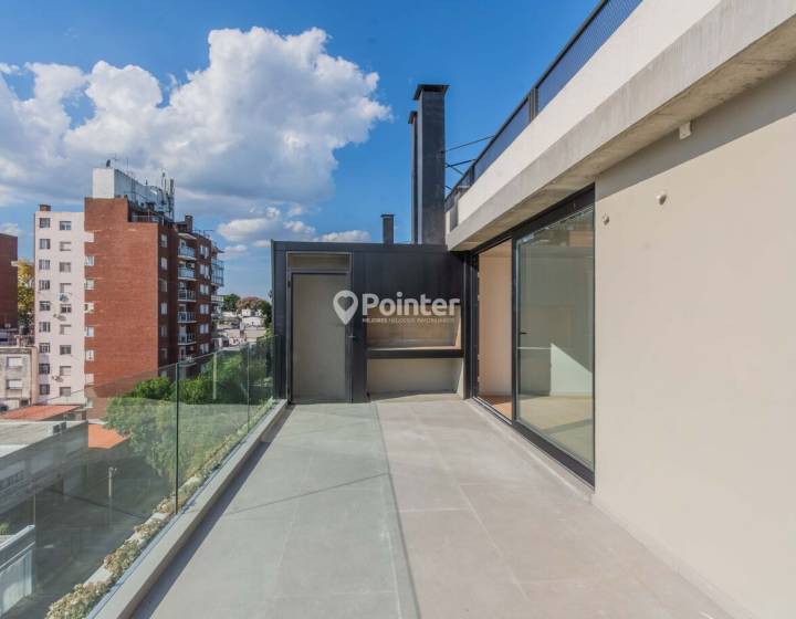 Penthouse a estrenar con gran terraza y doble cochera, Buceo