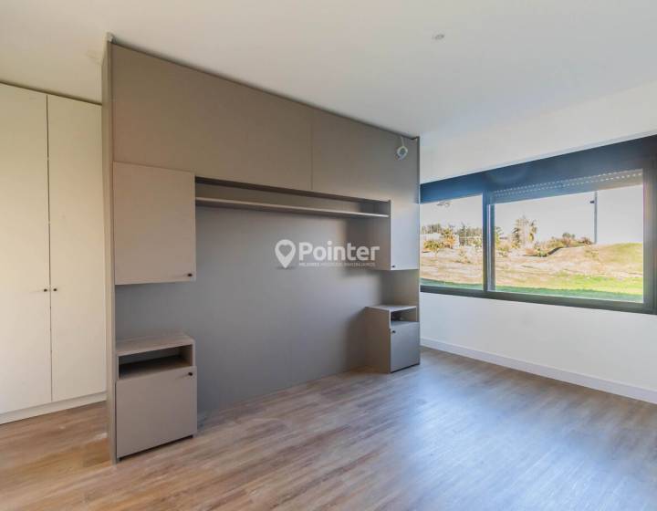 Venta Casa 4 Dormitorios En Colinas De Carrasco - Barrio Privado