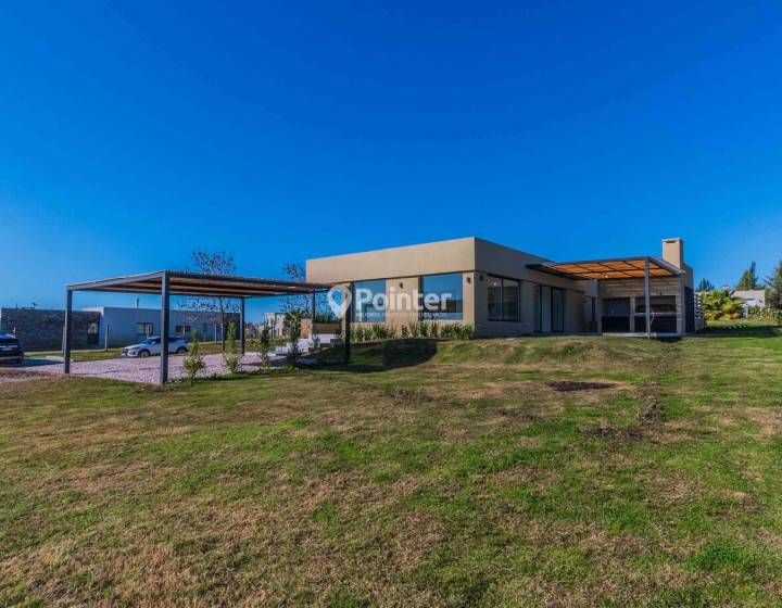 Venta Casa 4 Dormitorios En Colinas De Carrasco - Barrio Privado