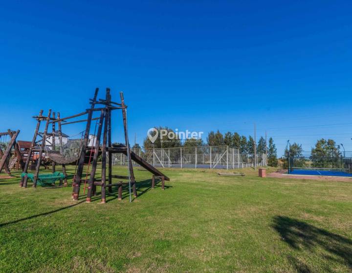 Venta Casa 4 Dormitorios En Colinas De Carrasco - Barrio Privado