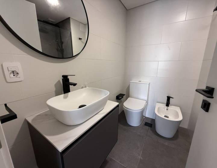 SE VENDE APARTAMENTO DE 2 DORMITORIOS  CORDON