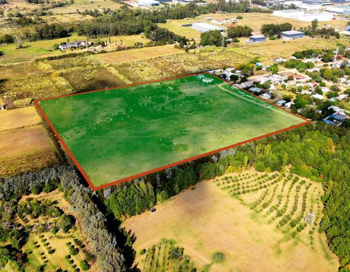 Oportunidad de inversi&oacute;n Gran terreno con potencial de desarrollo