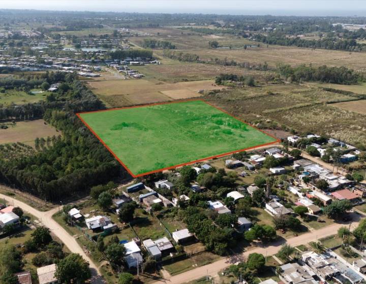 Oportunidad de inversi&oacute;n Gran terreno con potencial de desarrollo