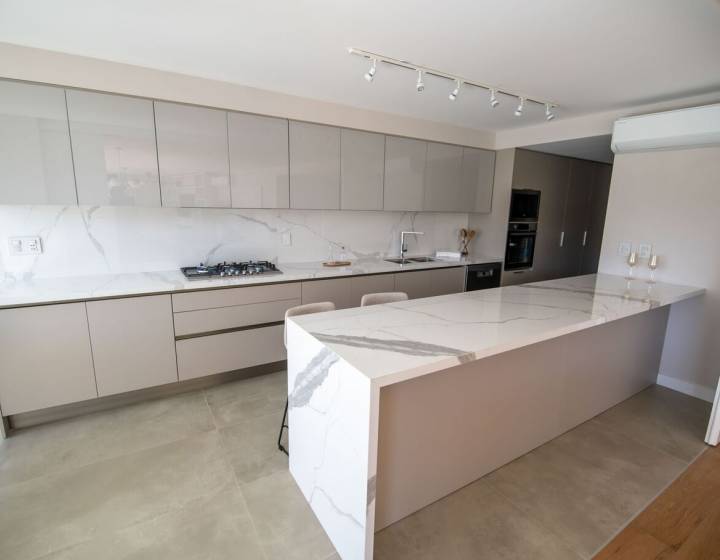 Venta Apartamento 3 Dormitorios Villa Biarritz | Bil&uacute; Biarritz Frente Parque y Rambla