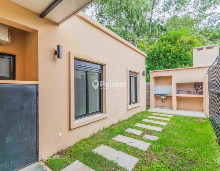 Casa en alquiler  de 2 dormitorios en cuidad de la costa