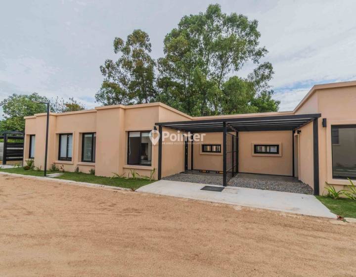 Casa en alquiler  de 2 dormitorios en cuidad de la costa