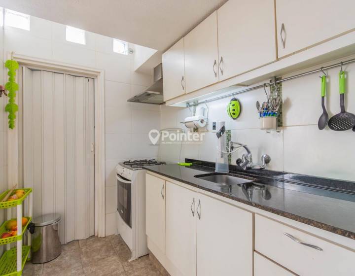Venta apartamento 2 dormitorios con patio en Cord&oacute;n / Tres Cruces &ndash; Planta baja reciclada