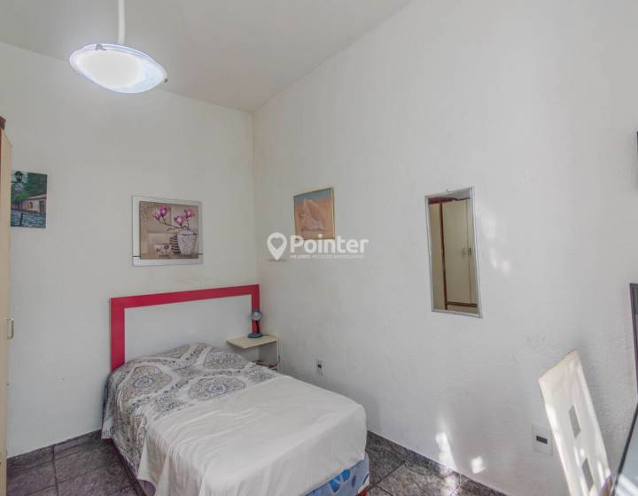 Venta apartamento 3 dormitorios con patio y parrillero en Cord&oacute;n / Tres Cruces &ndash; Planta baja