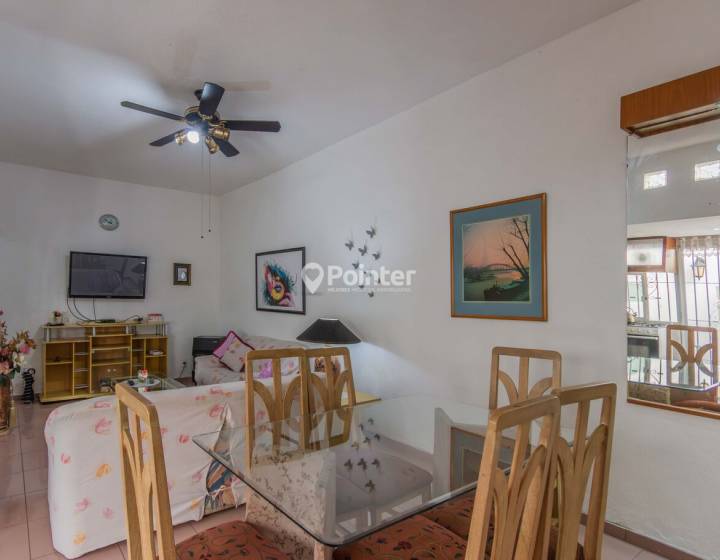 Venta apartamento 3 dormitorios con patio y parrillero en Cord&oacute;n / Tres Cruces &ndash; Planta baja