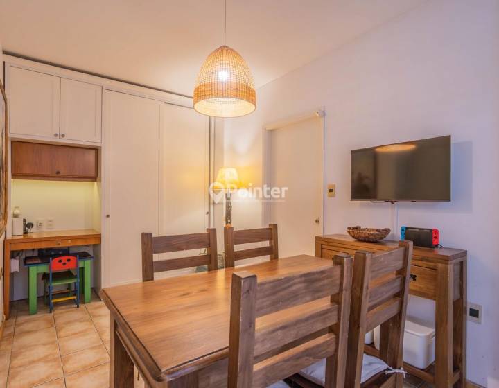 Venta Apartamento en Pocitos 3 dormitorios con Patio y Barbacoa con Parrillero