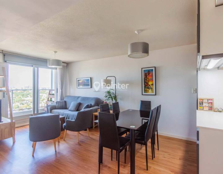 Apartamento en venta de 2 dormitorios en Torres Nuevo Centro &ndash; Piso 17, vista despejada