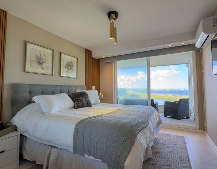 Alquiler invernal Apartamento 3 dormitorios Playa Mansa - Poseidon Laguna