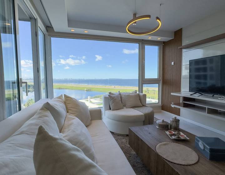Alquiler invernal Apartamento 3 dormitorios Playa Mansa - Poseidon Laguna