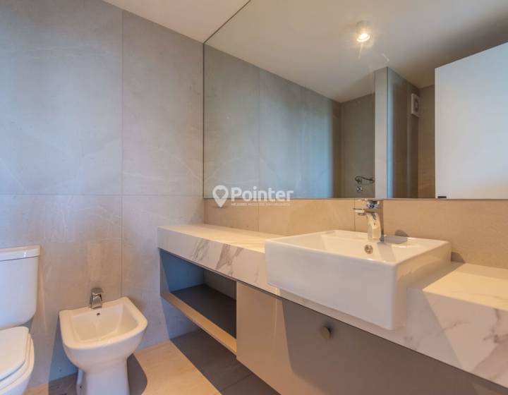 Apartamento 3 dormitorios a estrenar con vista al mar