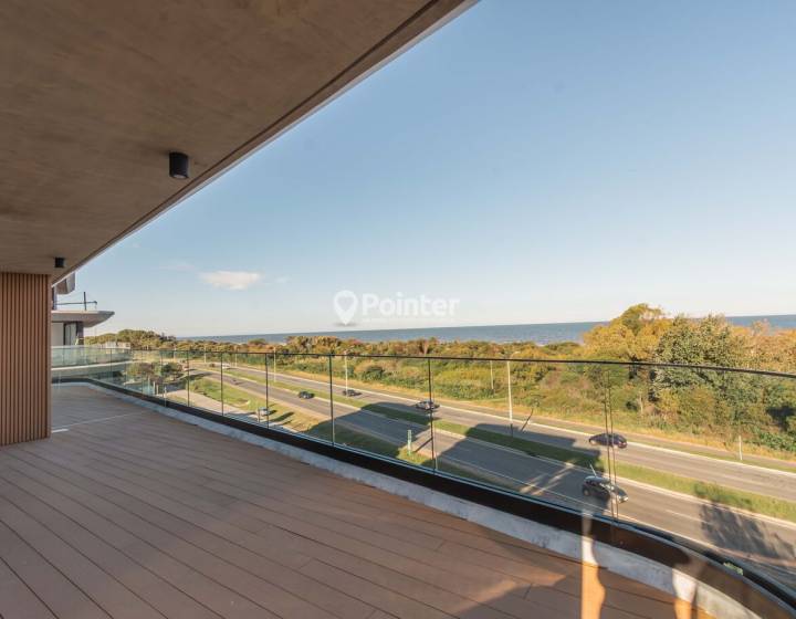 Apartamento 3 dormitorios a estrenar con vista al mar