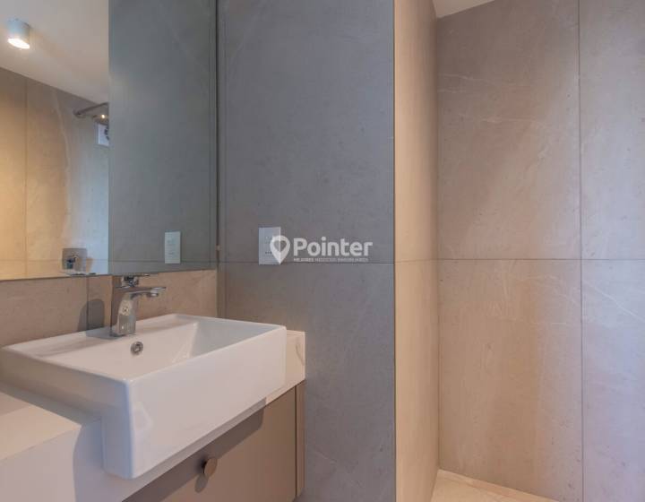 Apartamento 3 dormitorios a estrenar con vista al mar