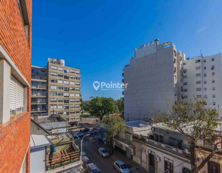 Venta apartamento de 3 dormitorios 2 ba&ntilde;os y garaje - Pocitos / Parque Rodo