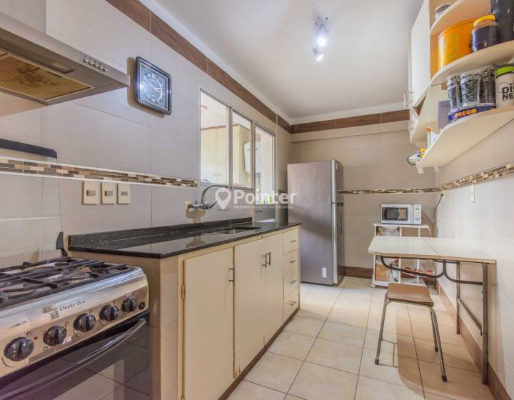 Venta apartamento de 3 dormitorios 2 ba&ntilde;os y garaje - Pocitos / Parque Rodo