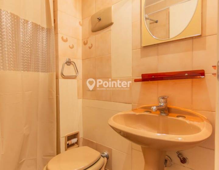 Venta apartamento de 3 dormitorios 2 ba&ntilde;os y garaje - Pocitos / Parque Rodo