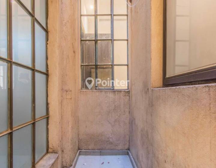 Venta Apartamento en Ciudad Vieja , 4 habitaciones 3 ba&ntilde;os y gran potencial