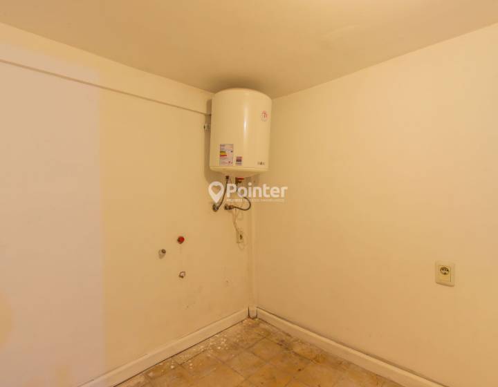 Venta Apartamento en Ciudad Vieja , 4 habitaciones 3 ba&ntilde;os y gran potencial