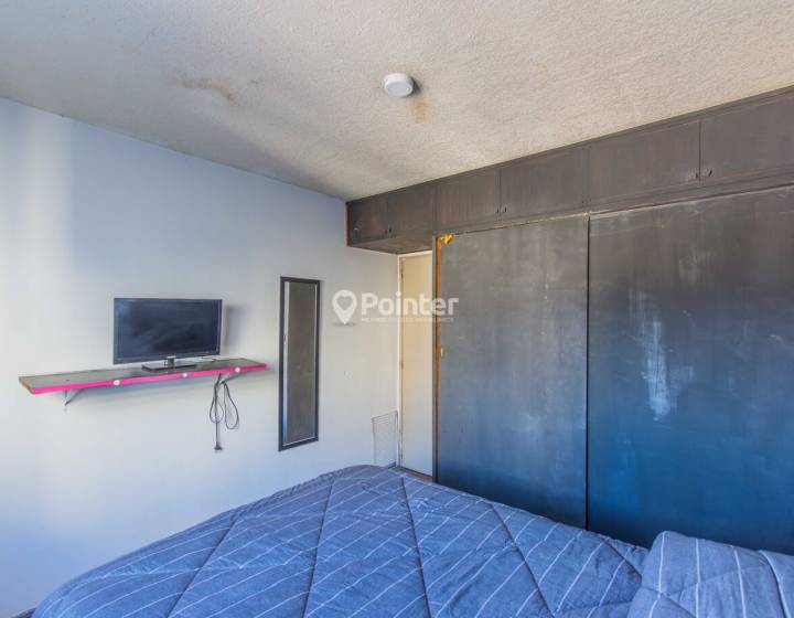 Venta Apartamento 2 Dormitorios en Cord&oacute;n Sur | Piso Alto, Vista Despejada y Gran Potencial