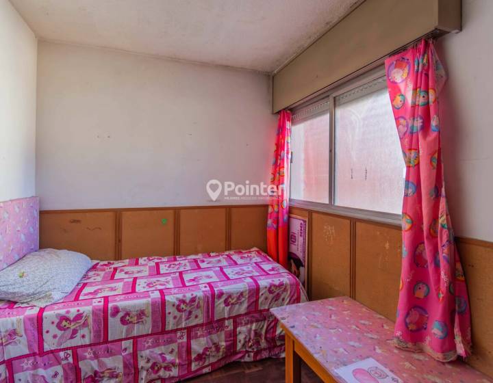 Venta Apartamento 2 Dormitorios en Cord&oacute;n Sur | Piso Alto, Vista Despejada y Gran Potencial