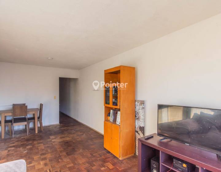 Venta Apartamento 2 Dormitorios en Cord&oacute;n Sur | Piso Alto, Vista Despejada y Gran Potencial