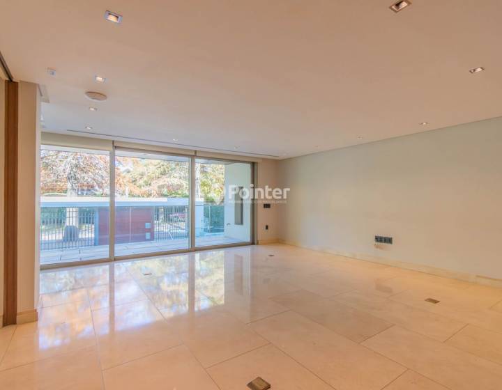 Venta Apartamento 4 dormitorios Carrasco
