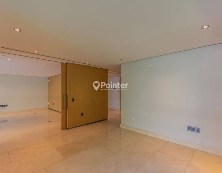 Venta Apartamento 4 dormitorios Carrasco