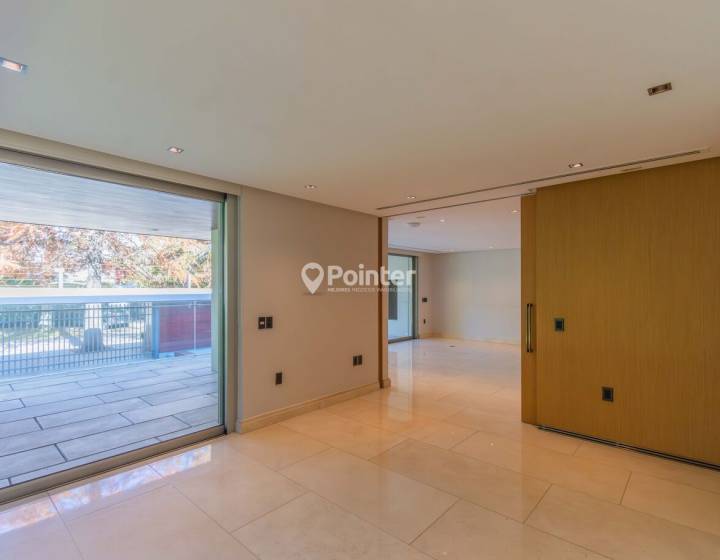 Venta Apartamento 4 dormitorios Carrasco